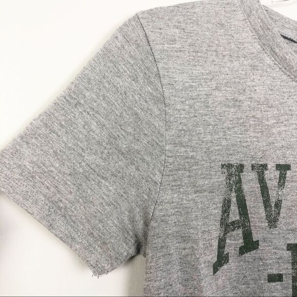 MODERN LUX | Gray Short Sleeve Avocado-Holic Graphic Tee Women’s Size XS - Picture 3 of 8